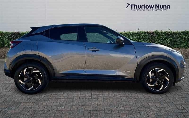 Used Nissan Juke N-Connecta 143 HP (105 kW) 2023 Grey SUV