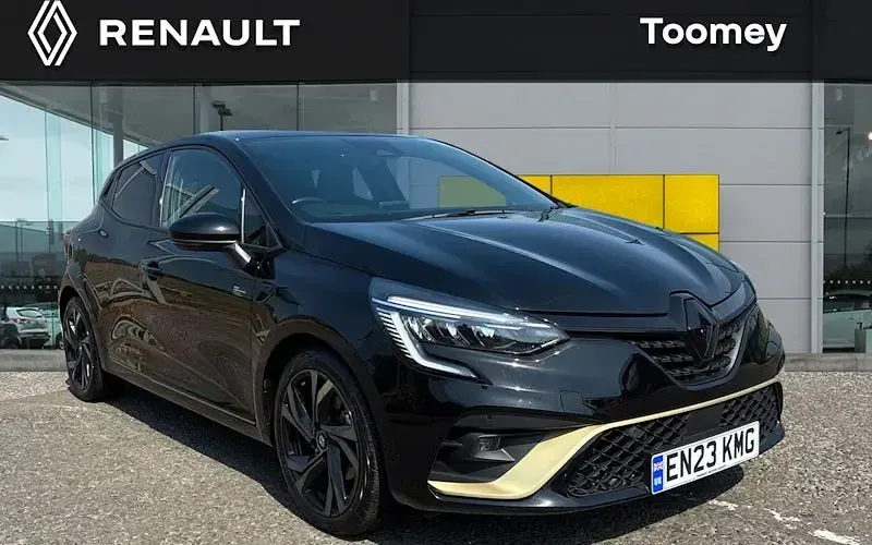 Used Renault Clio V Engineered 145 HP (106 kW) 2023 Hatchback
