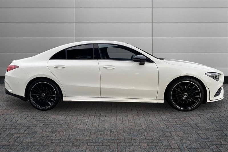 Used Mercedes CLA200 AMG Line Premium Plus 163 HP (119 kW) 2023 Polar white Sedan