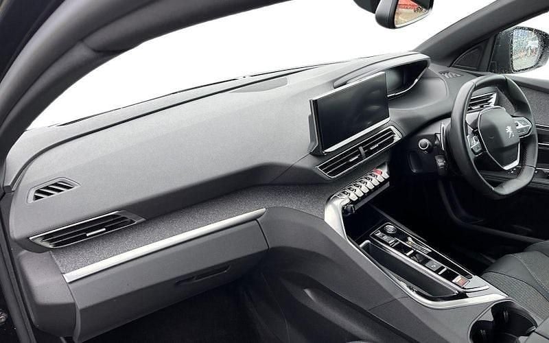 Used Peugeot 3008 Allure+ 300 HP (220 kW) 2023 Estate