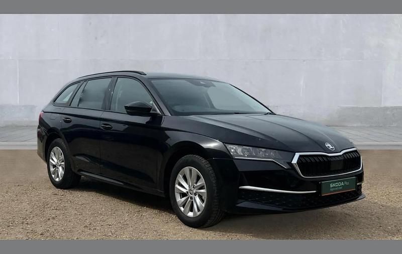 Used Skoda Octavia SE Technology 150 HP (110 kW) 2024 Black magic pearl effect Estate
