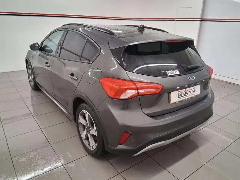 Used Ford Focus Active 125 HP (91 kW) 2020 Grey Hatchback
