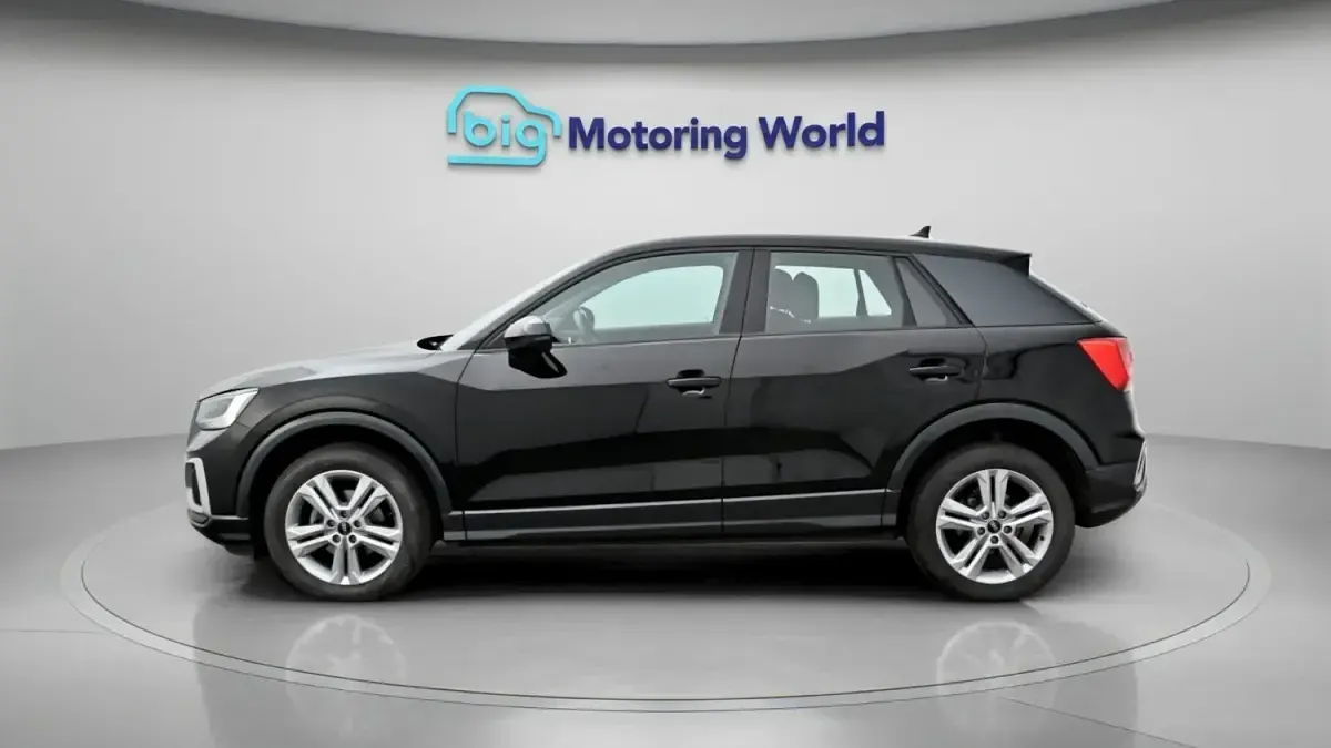 Second-hand Audi Q2 Sport 148 CP (108 kW) 2022 Negru SUV