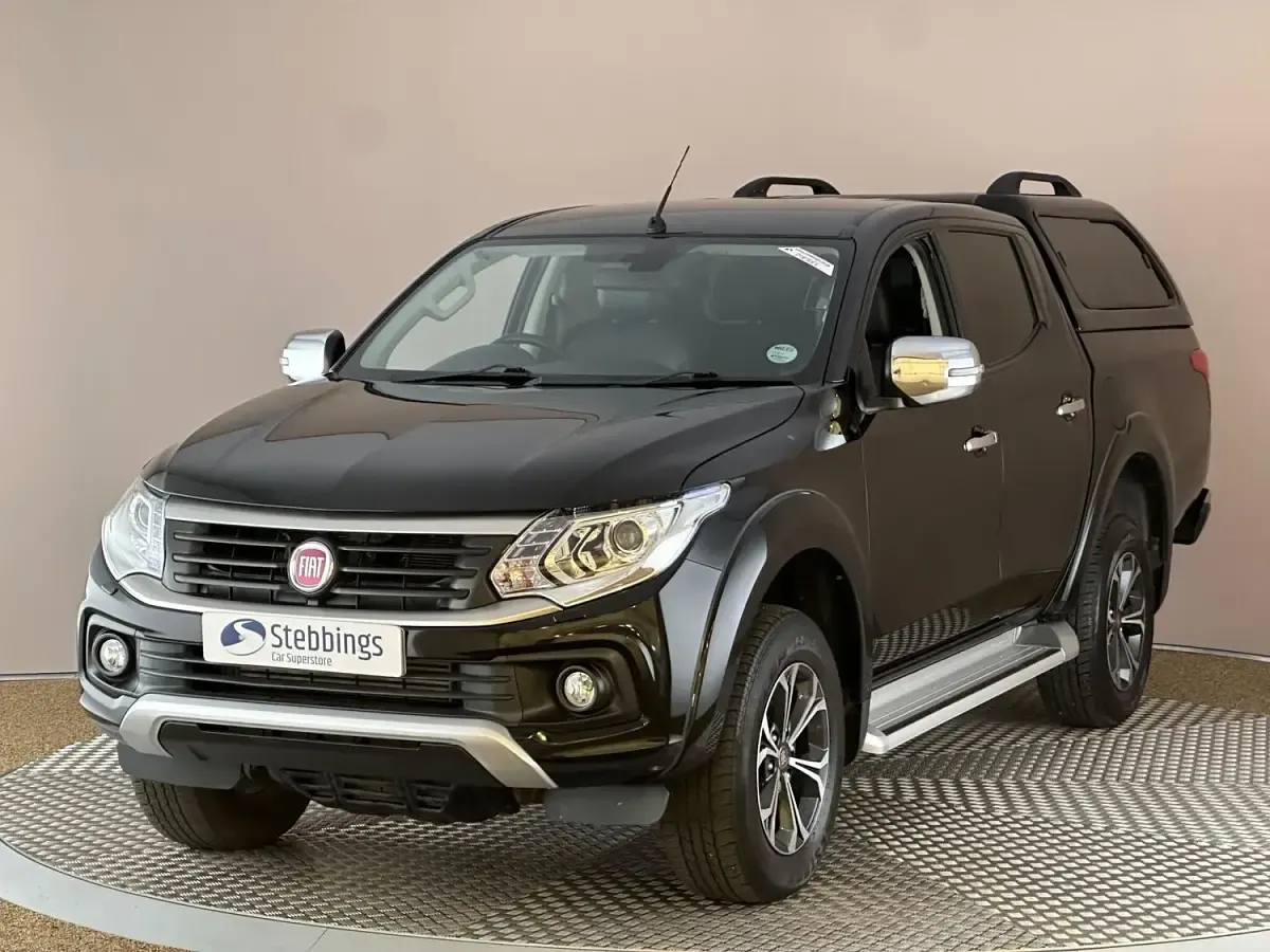Used Fiat Fullback 180 HP (132 kW) 2017 Black Pickup