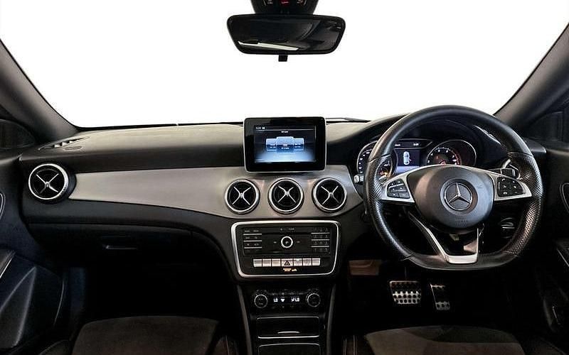 Used Mercedes CLA180 AMG line 122 HP (89 kW) 2017 Sedan