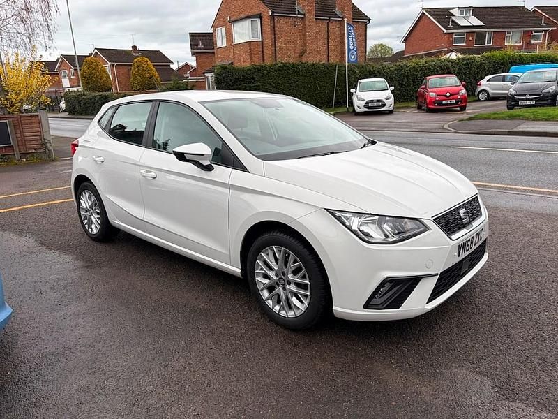 Used Seat Ibiza SE Technology 80 HP (58 kW) 2018 White Hatchback