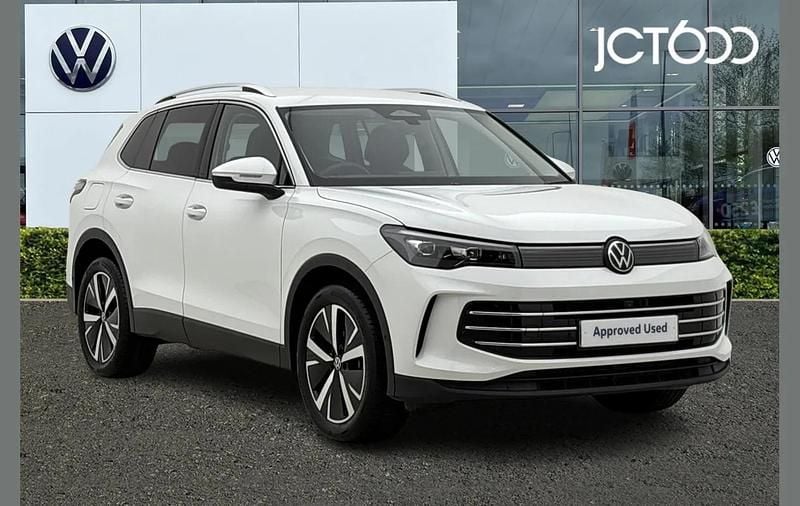 Used VW Tiguan Elegance 147 HP (108 kW) 2025 White SUV