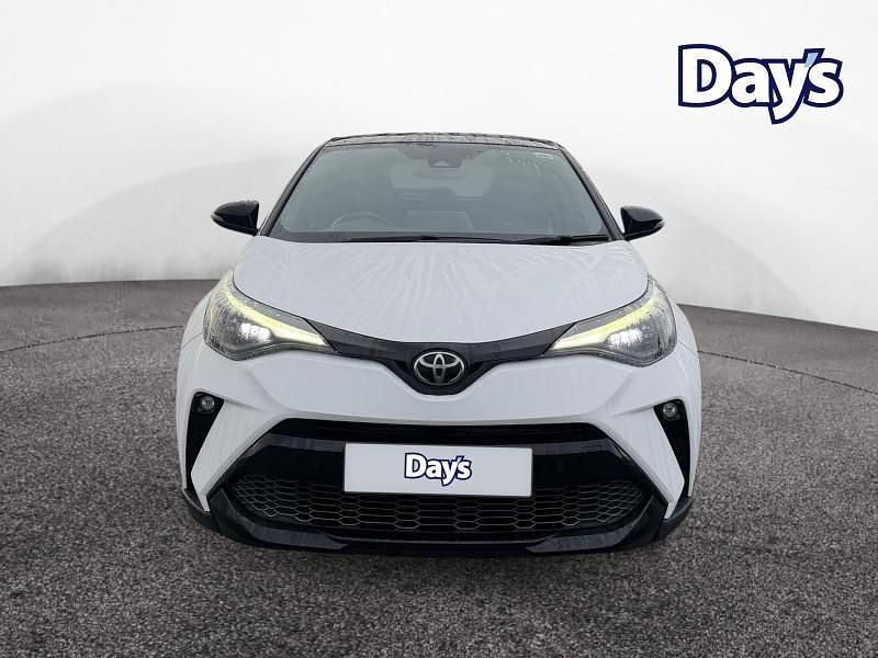 Used Toyota C-HR Sport 122 HP (89 kW) 2021 White/black SUV