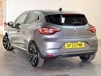 Używany Renault Clio V Techno 90 KM (66 kW) 2023 Szary Hatchback