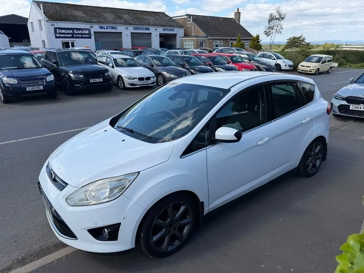 Used Ford C-MAX Titanium 115 HP (84 kW) 2011 White MPV