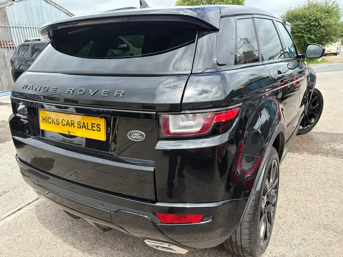 Used Land Rover Range Rover evoque HSE Dynamic 2015 Black Estate