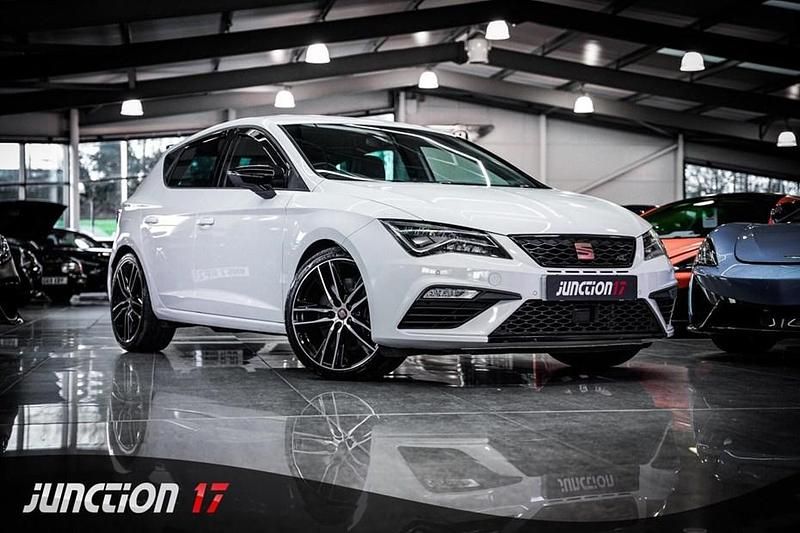 White Used 2020 Seat Leon Cupra 290 Hatchback | £18,975 - Image 1/1