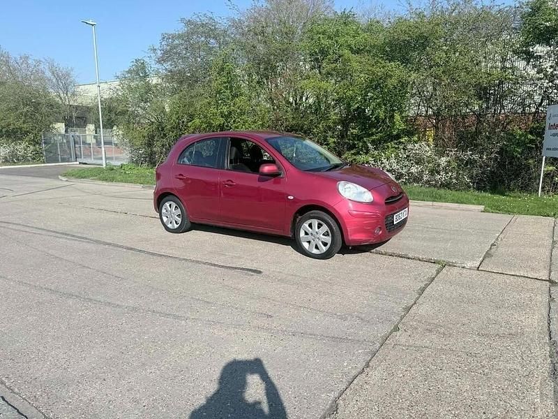 Usado Nissan Micra Acenta 2012 Vermelho Citadino