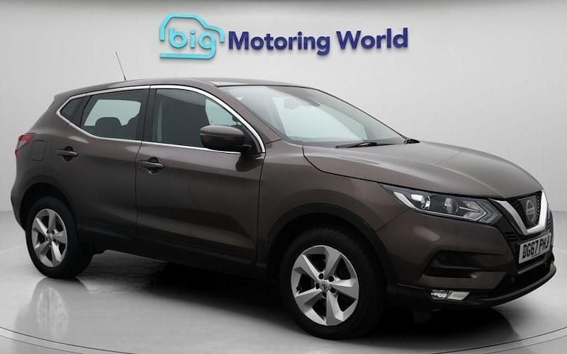 Used 2017 Nissan Qashqai Acenta SUV | £8,300 (Good price) - Image 1/4
