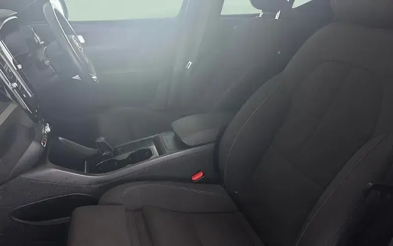 Used Volvo XC40 Core 169 kW (231 HP) 2022 SUV
