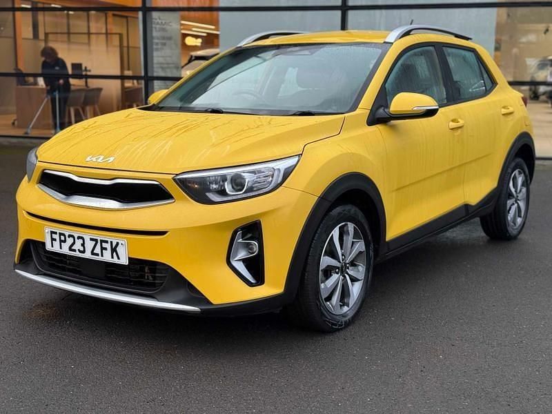 Used Kia Stonic 2023 Yellow SUV