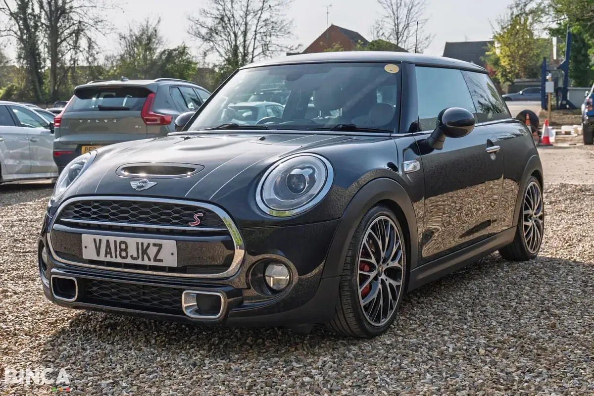 Used Mini Cooper S Hatch 2018 Black Hatchback