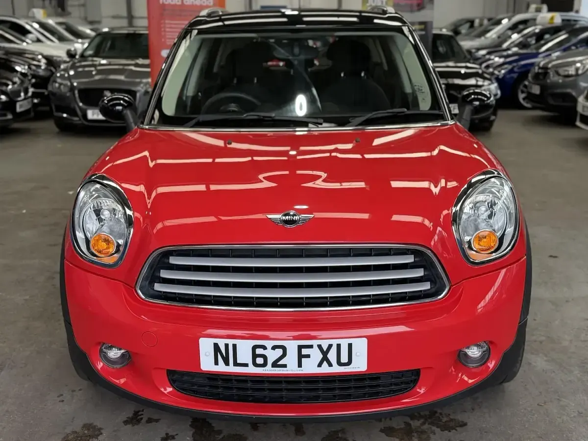 Used Mini Cooper 122 HP (89 kW) 2012 Red Hatchback