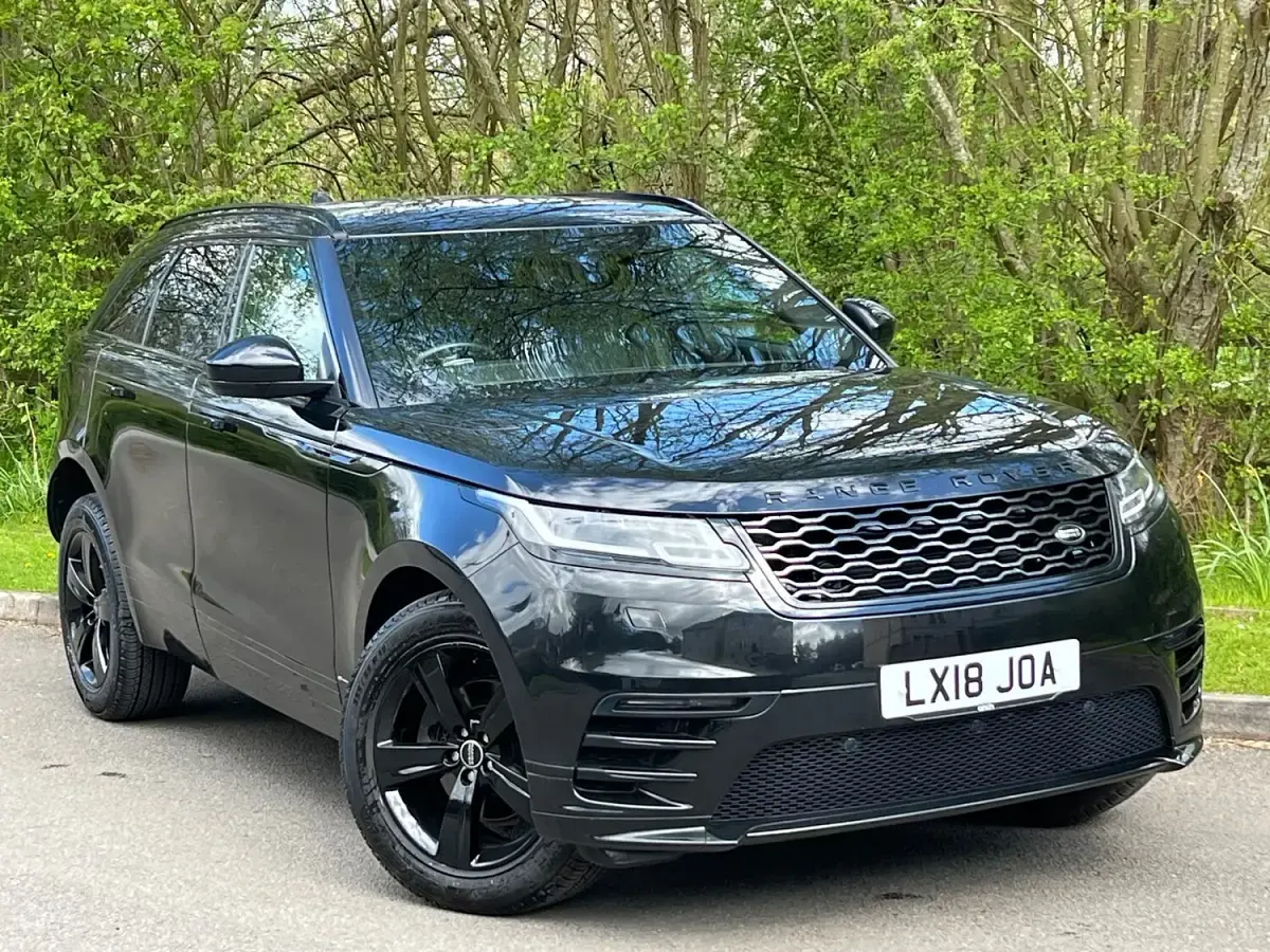 Used Land Rover Range Rover Velar R-Dynamic 240 HP (176 kW) 2018 Black SUV