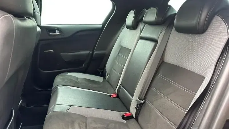 Usado DS Automobiles DS4 120 CV (88 kW) 2016 Púrpura Utilitario