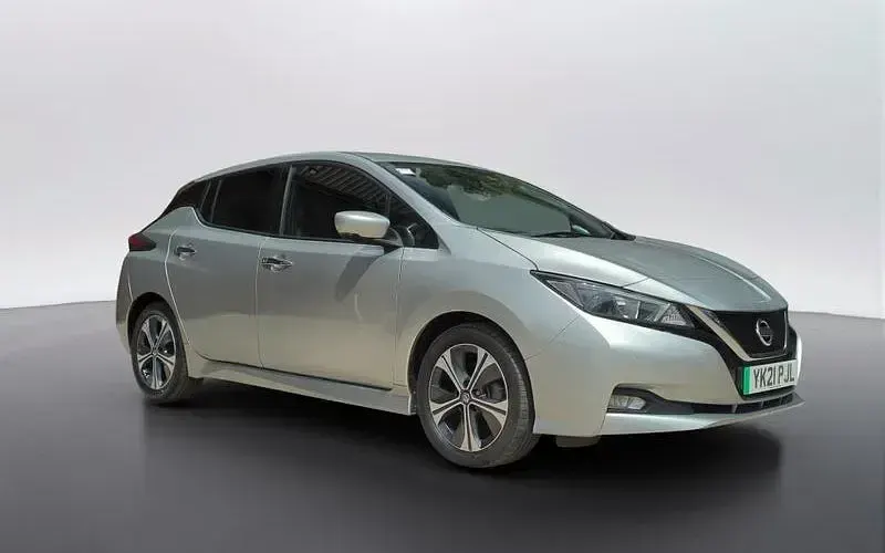 Used Nissan Leaf N-Connecta 110 kW (150 HP) 2021 Hatchback