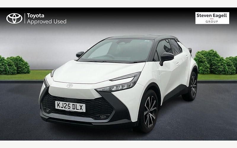 Used Toyota C-HR Design 140 HP (102 kW) 2026 SUV