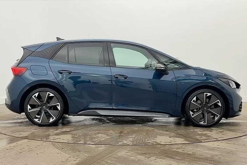 Used Cupra Born e-Boost 169 kW (231 HP) 2025 Blue Hatchback