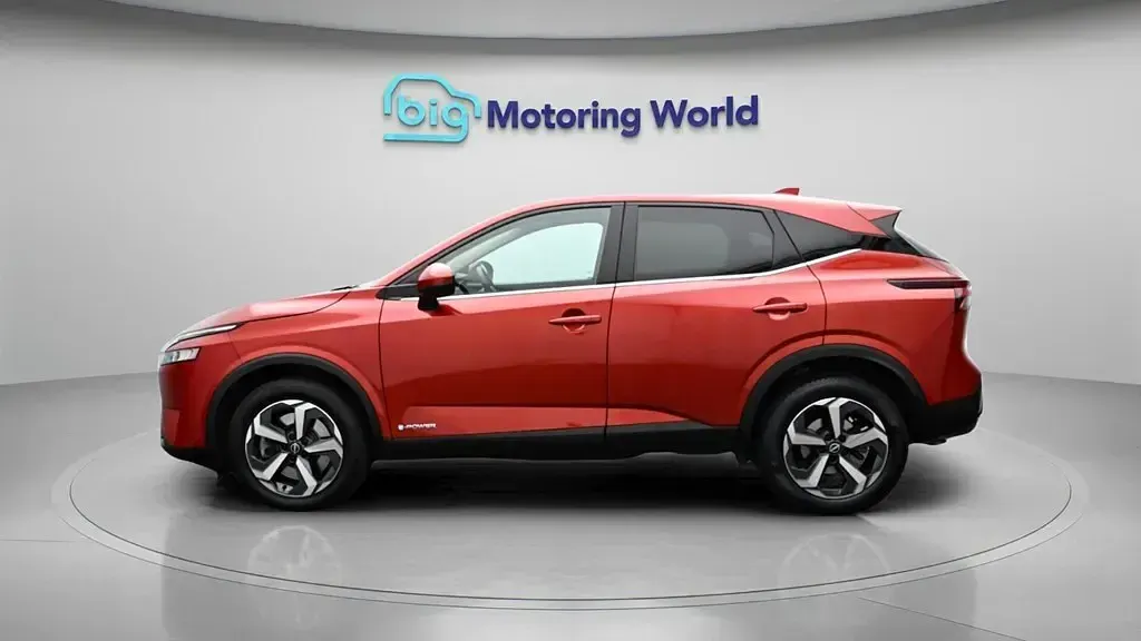 Used Nissan Qashqai N-Connecta 190 HP (139 kW) 2023 Red SUV