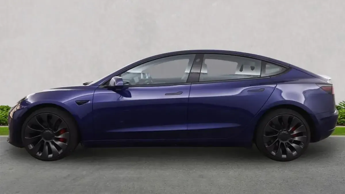 Used Tesla Model 3 Performance 461 kW (627 HP) 2023 Blue Sedan