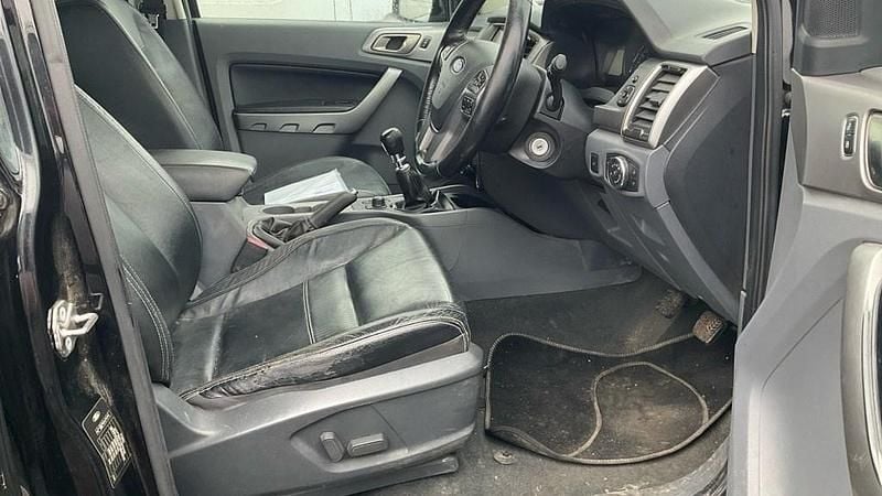 Used Ford Ranger Limited 200 HP (147 kW) 2016 Black Pickup