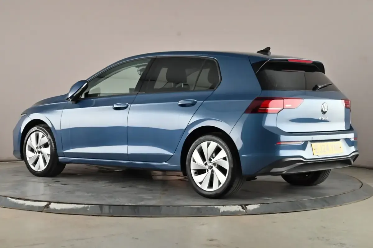 Used VW Golf VIII Match 150 HP (110 kW) 2024 Blue Hatchback