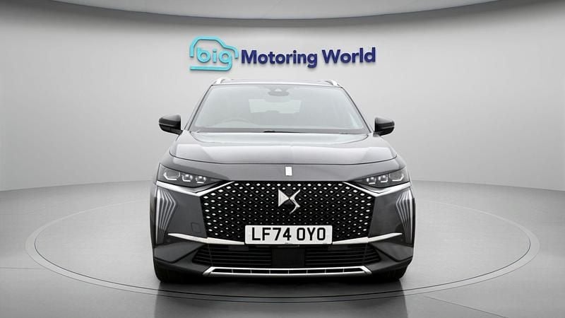 Used DS Automobiles DS7 Crossback Opera 300 HP (220 kW) 2024 Grey SUV