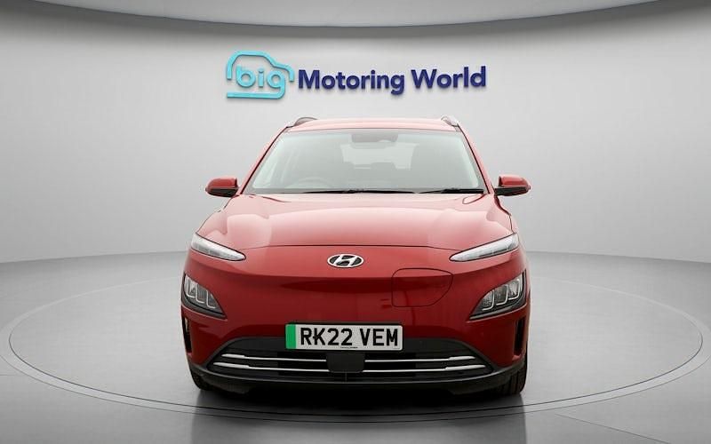Used Hyundai Kona Premium 150 kW (204 HP) 2022 Red SUV