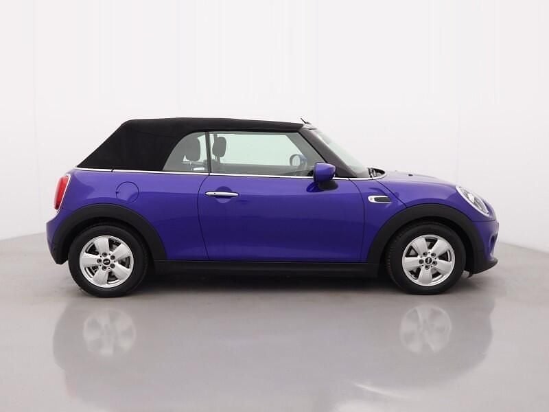 Used Mini Cooper Classic 136 HP (100 kW) 2020 Blue Hatchback