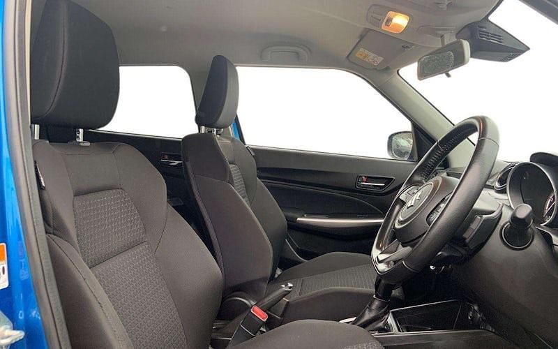 Used Suzuki Swift SZ5 83 HP (61 kW) 2023 Hatchback