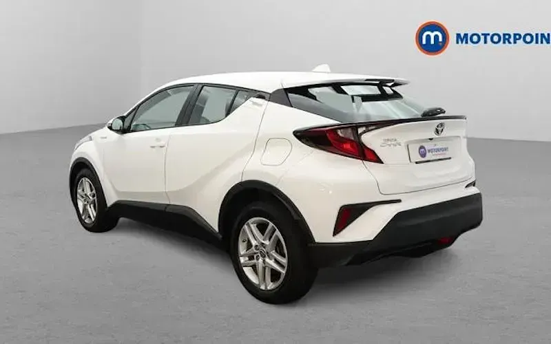 Used Toyota C-HR 122 HP (89 kW) 2023 SUV