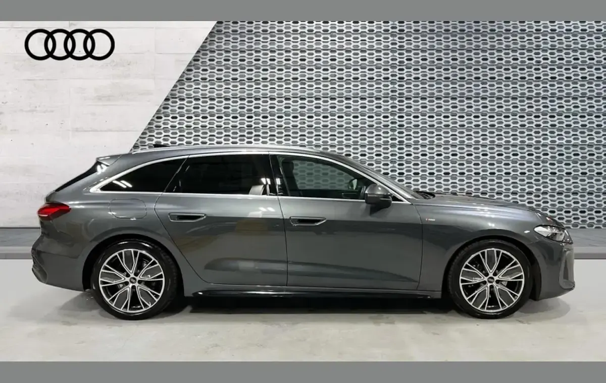 Used Audi A5 S-Line 200 HP (147 kW) 2025 Grey Estate