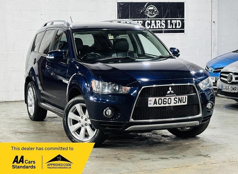 Blue Used 2011 Mitsubishi Outlander SUV | £4,000 (Fair price) - Image 1/3