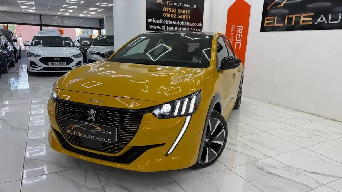 Used Peugeot e-208 GTi 100 kW (136 HP) 2022 Yellow Hatchback