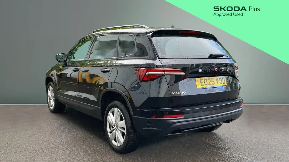 Used Skoda Karoq SE 150 HP (110 kW) 2025 Black SUV