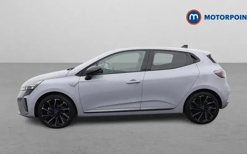 Used Renault Clio Esprit Alpine 143 HP (105 kW) 2025 Hatchback