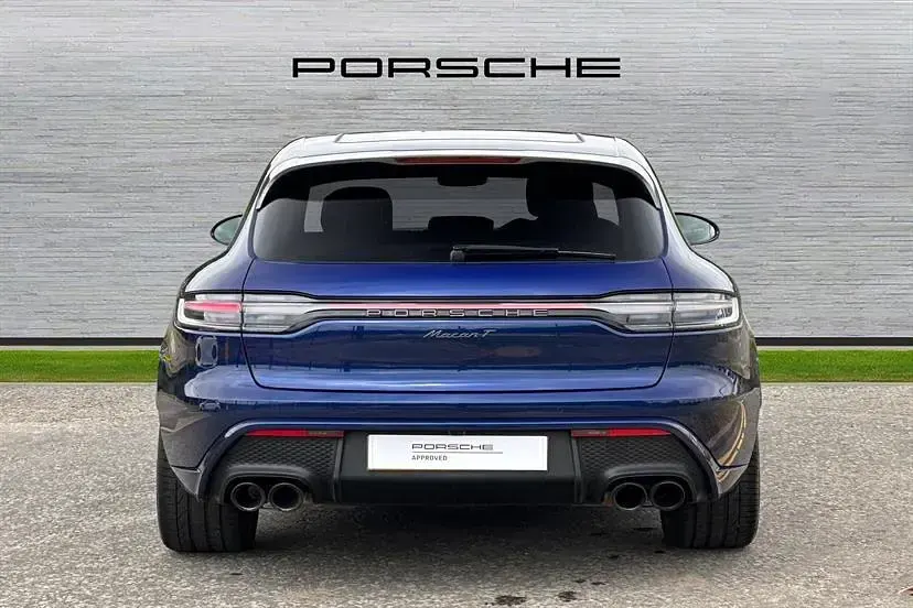 Used Porsche Macan 265 HP (194 kW) 2024 Gentian blue SUV