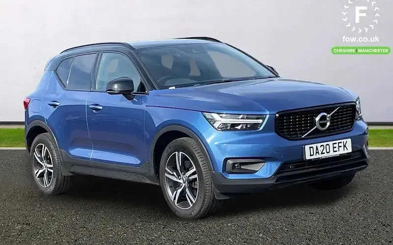 Used Volvo XC40 R-Design 197 HP (144 kW) 2020 SUV