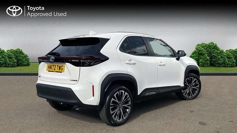 Used Toyota Yaris Cross 113 HP (83 kW) 2022 White SUV