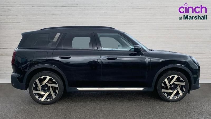 Used Mini Countryman Exclusive 218 HP (160 kW) 2024 Black SUV