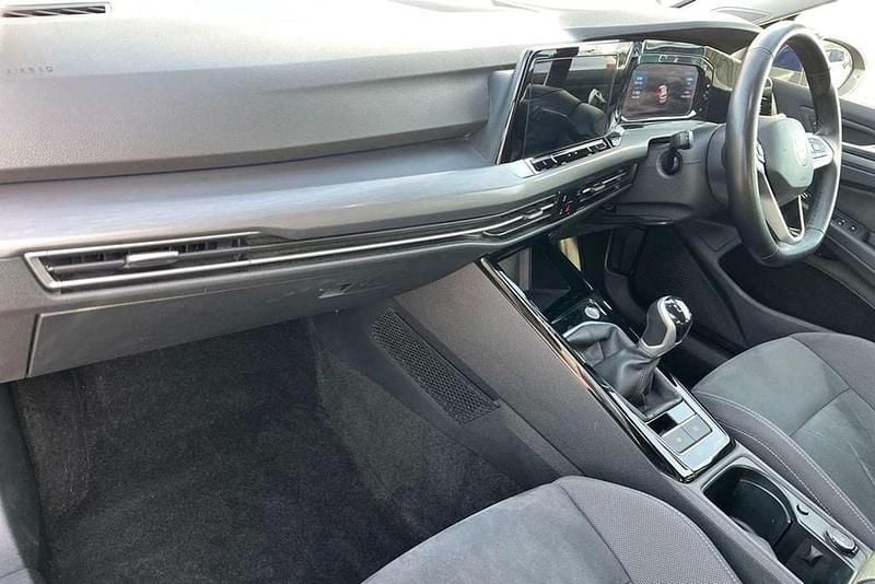 Used VW Golf VIII Edition 128 HP (94 kW) 2023 Blue Hatchback