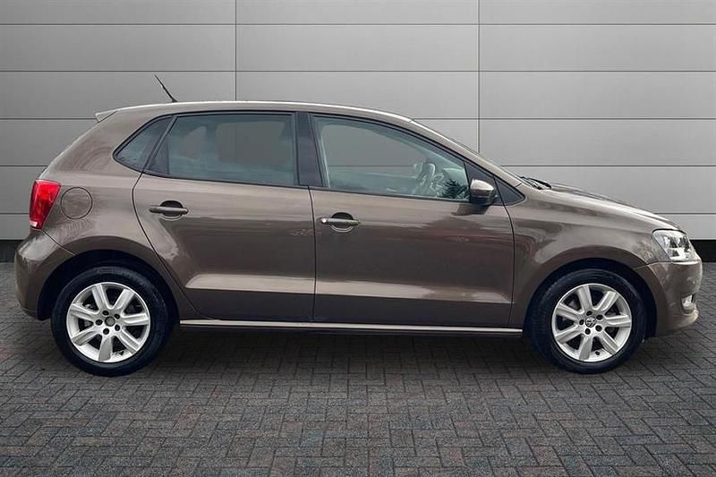 Used VW Polo Edition 85 HP (62 kW) 2013 Brown Hatchback