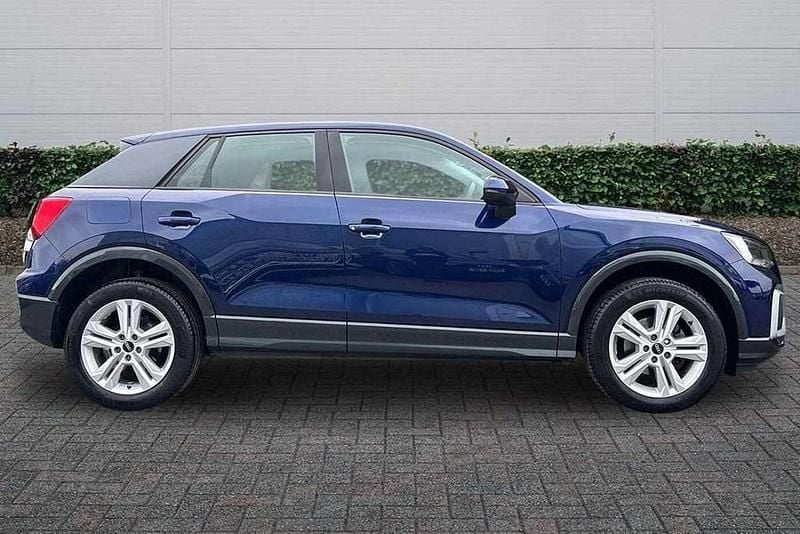 Used Audi Q2 Sport 147 HP (108 kW) 2023 Blue SUV