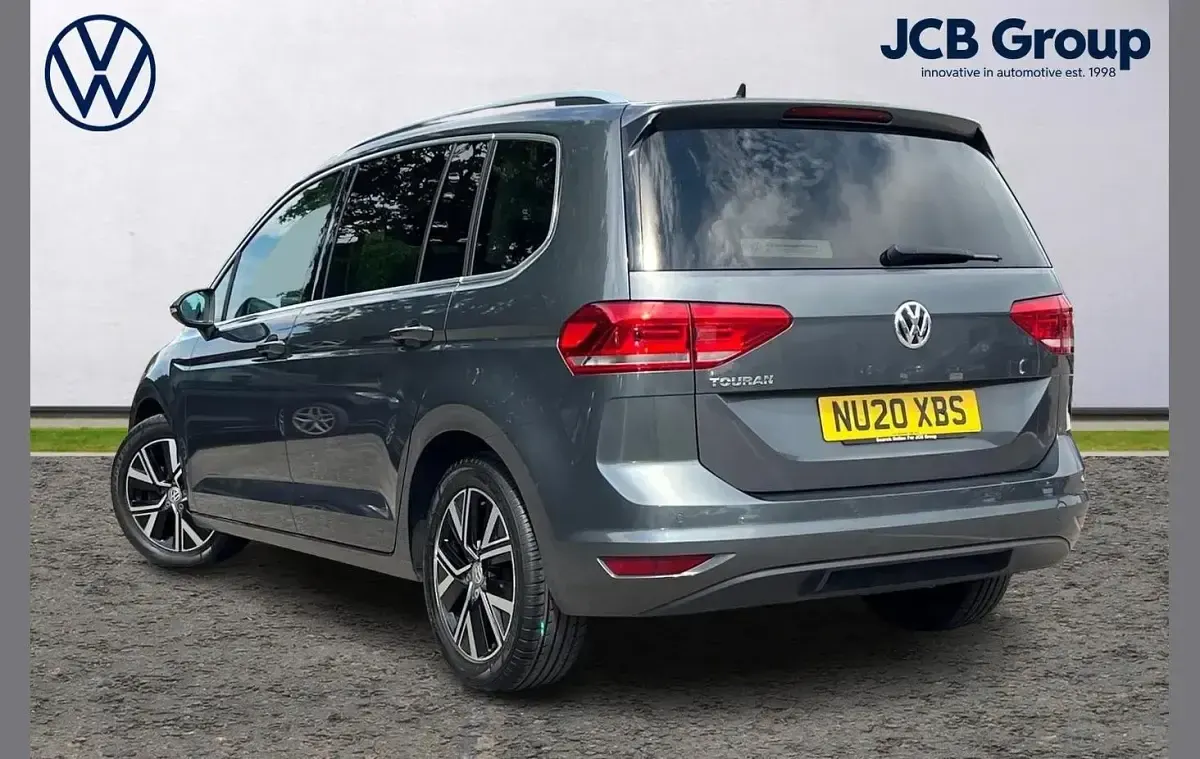 Used VW Touran SEL 147 HP (108 kW) 2020 Grey MPV