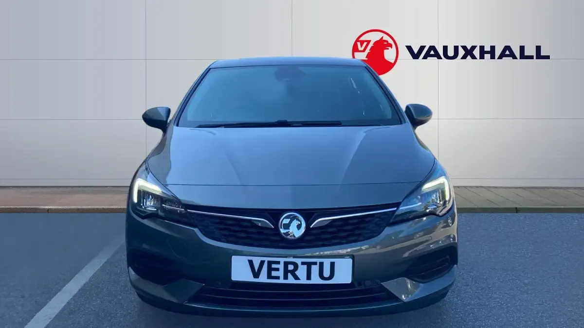 Used Vauxhall Astra Elite 145 HP (106 kW) 2021 Grey Hatchback
